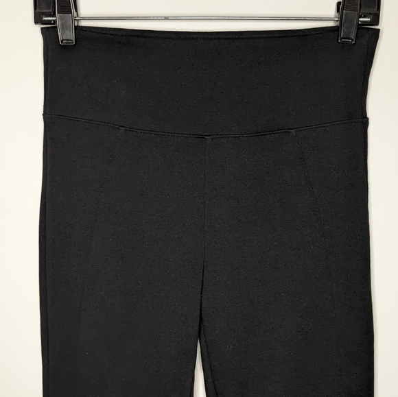 Assets by Spanx Black High Rise Leggings - Picture 4 of 7